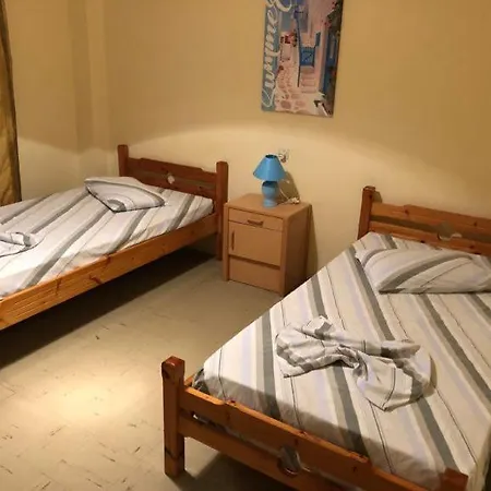 Nicol N2 Apartment *